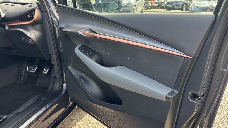 CUPRA Tavascan 250kW VZ2 77kWh AWD 5dr Auto [Winter Pack] Electric Estate